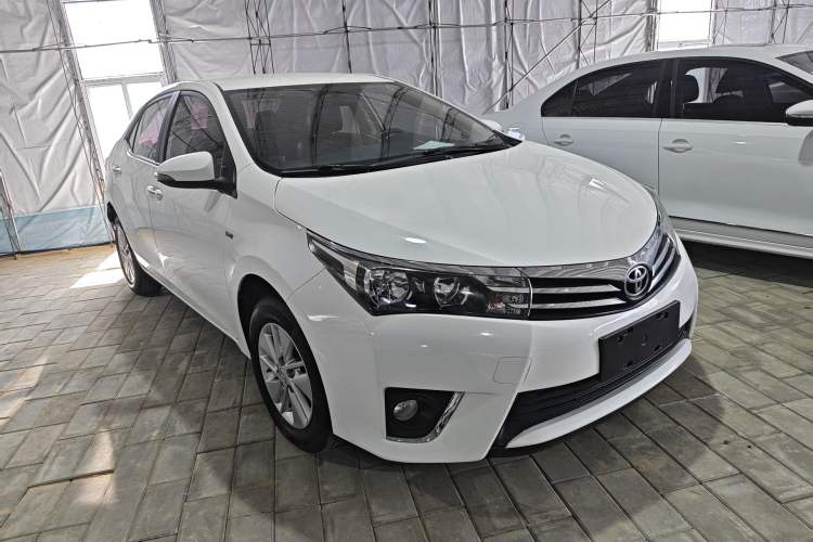 Used Toyota Corolla 2014 1.6L Manual GL Exterior 2