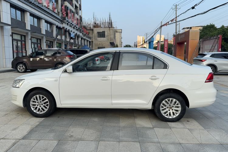 Used Volkswagen Santana 2013 1.4L Manual Fashion Edition Exterior 5