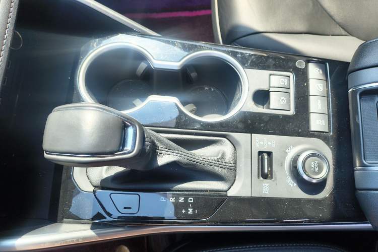 Used Toyota Highlander 2022 380T Four-Wheel Drive Prestige Edition 7-Seater Interior 4