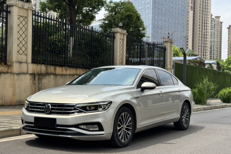 Used Volkswagen Magotan 2020 330TSI DSG Luxury Edition