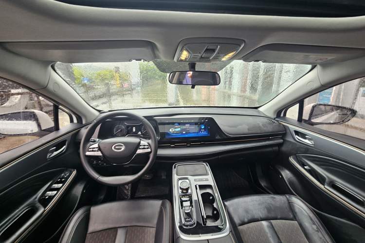 Used AION S 2023 Meizu 580 Lithium Iron Phosphate Interior 2