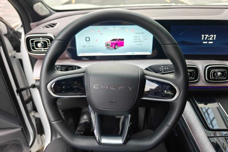 Used Chery Tiggo 9 2025 2.0T Automatic Two-Wheel Drive Luxury Edition 5 Seats