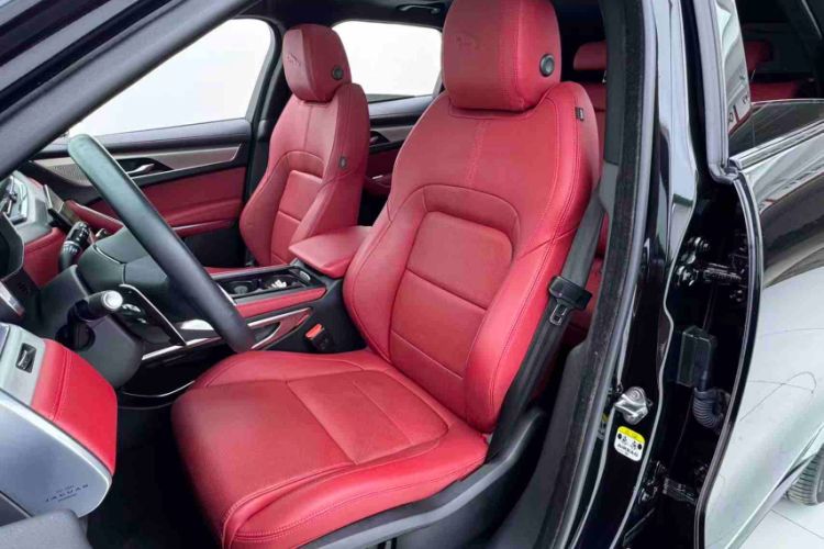 Used Jaguar F-PACE 2024 P250 R-Dynamic SE