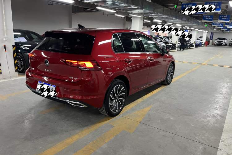 Used Volkswagen Golf 2021 200TSI DSG Pro Exterior 5