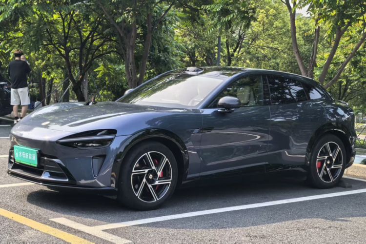 Used Xiaomi Auto YU7 2025 Ultra-Long Range High-Performance All-Wheel-Drive Max Edition