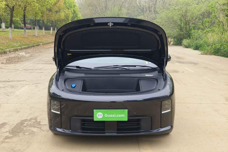 Used Li Auto i6 2025 Model Four-Wheel-Drive Standard Type Exterior 8