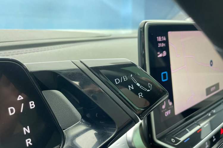 Used Volkswagen ID.6 X 2021 Pro Smart Long-Range Edition
