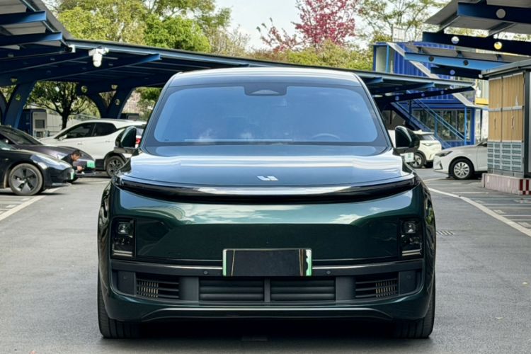Used Li Auto L8 2024 Pro Model Exterior 7