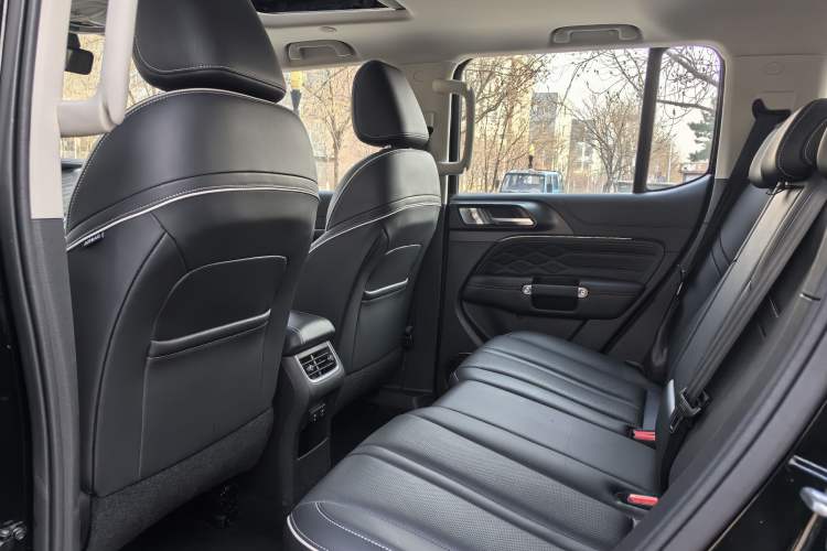 Used Tank 300 2021 City Edition 2.0T—Truly Stylish