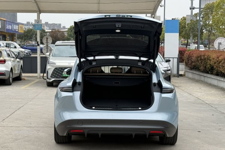 Used Nio ET5T 2023 75 kWh Touring Exterior 7