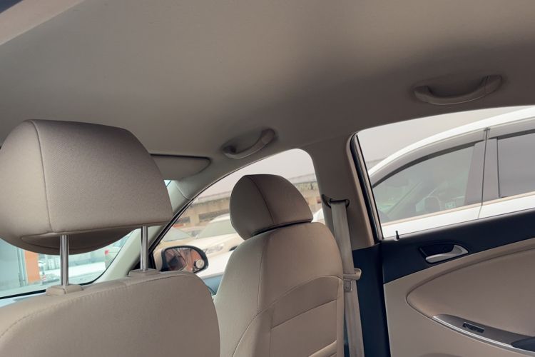 Used Hyundai Verna (older generation) 2014 1.4L Automatic Smart GLS
