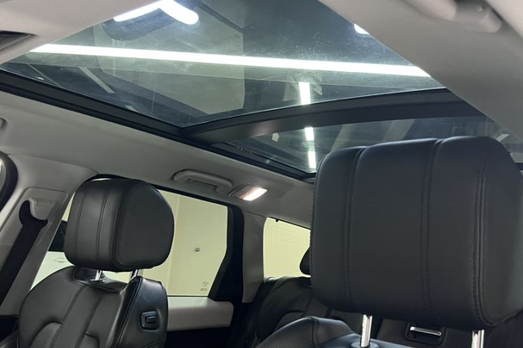 Used Land Rover Range Rover Sport 2014 3.0 SC V6 HSE DYNAMIC
