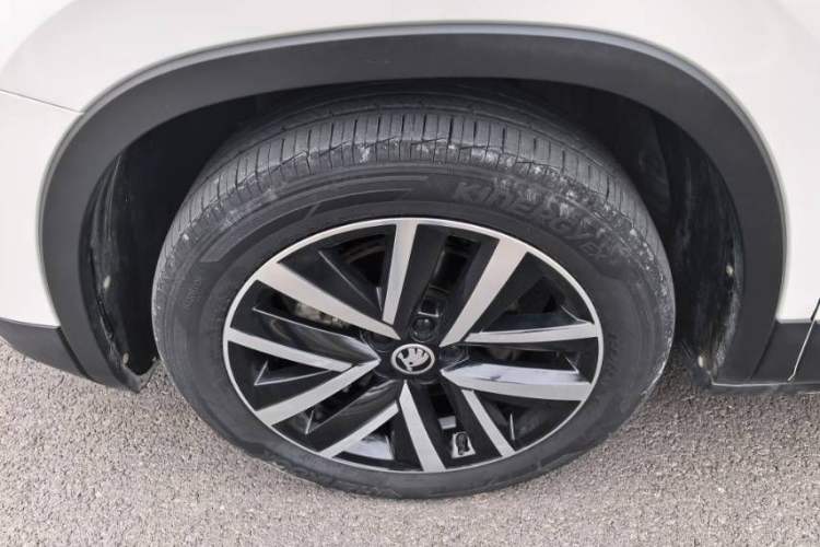 Used Skoda Kamiq 2021 1.5L Automatic Comfort Edition
