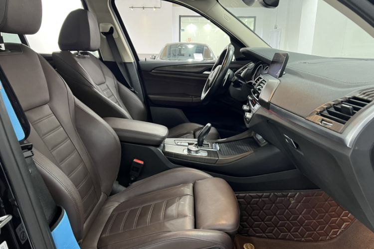 Used BMW X3 2019 xDrive30i Leading Model M Sport Package
