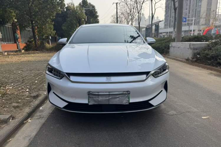 Used BYD Qin PLUS 2023 Champion Edition EV 420KM Leading Model