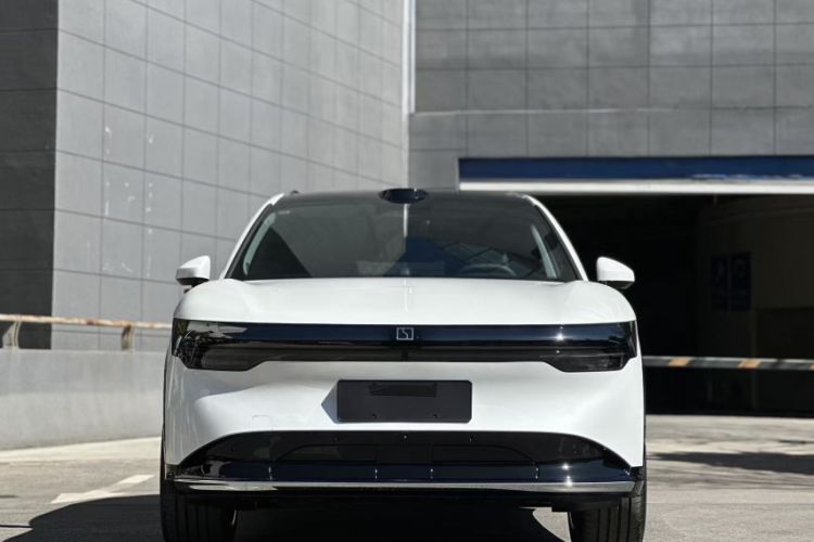 Used Zeekr 7X 2025 100 kWh Long-Range Rear-Wheel Drive with Intelligent Driving Features