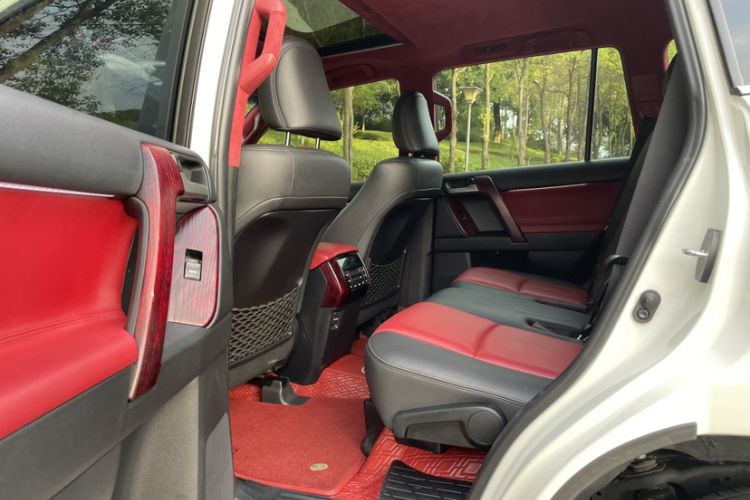 Used Toyota Prado 2019 3.5L Automatic TX-L Deluxe Edition with Rear-Mounted Spare Tire
