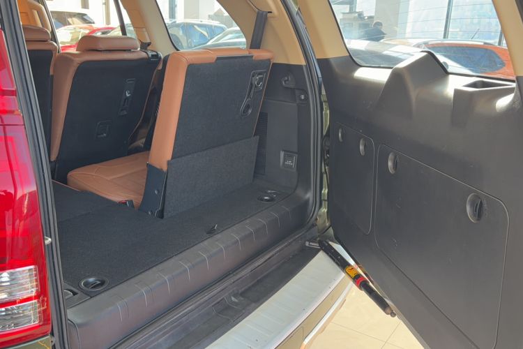 Used Haval H9 2015 2.0T Four-Wheel Drive Luxury 7-Seater
