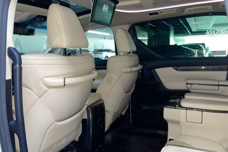 Used Toyota Alphard 2019 Dual-Engine 2.5L Prestige Edition