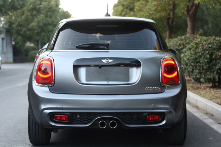 Used MINI MINI 2015 2.0T COOPER S Five-Door Edition
