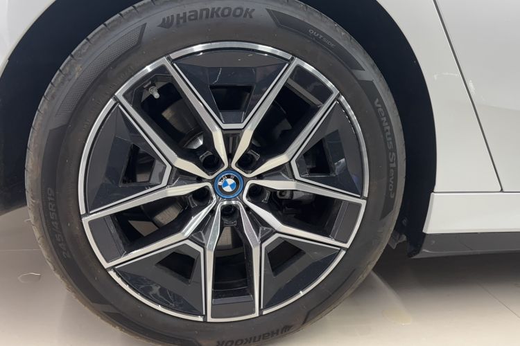 Used BMW i5 2024 eDrive 35L M Sport Package