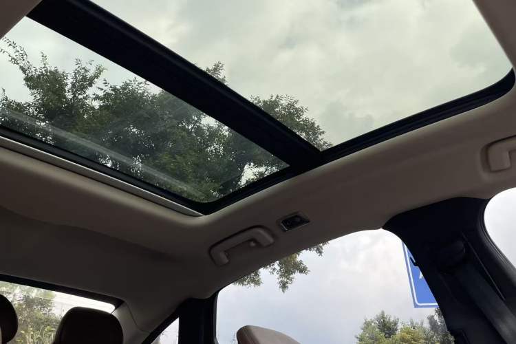 Used Volvo S90 2019 T5 Zhiyuan Edition
