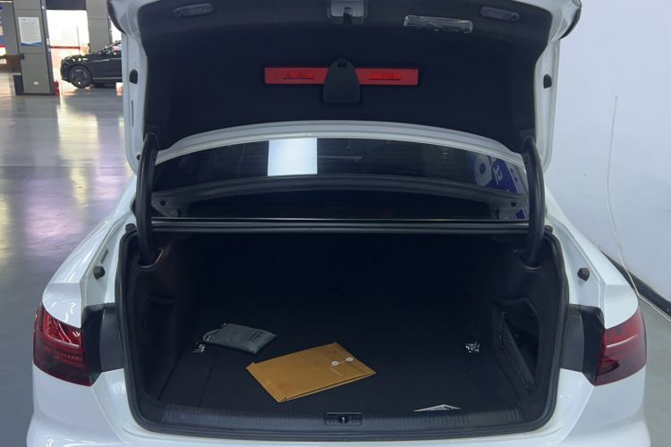 Used Audi A4L 2020 40 TFSI Fashion Dynamic Model Trunk