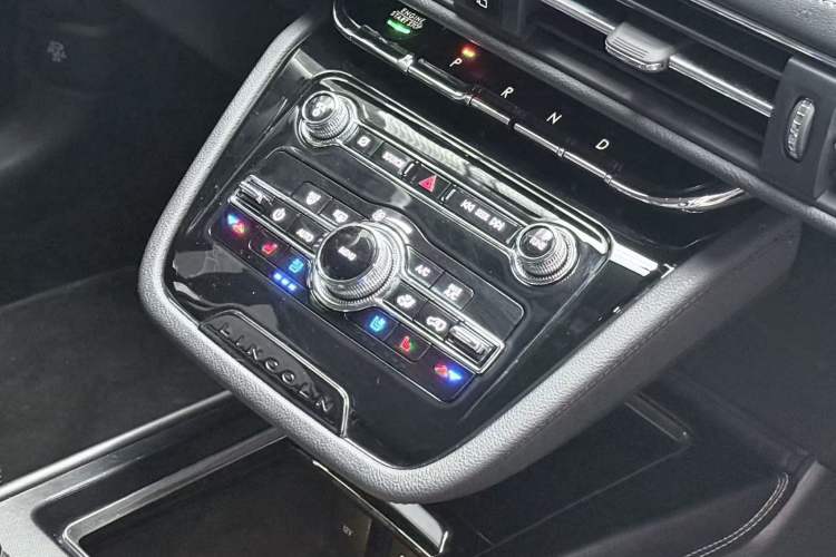 Used Lincoln Corsair 2021 2.0T Two-Wheel Drive Deluxe Edition