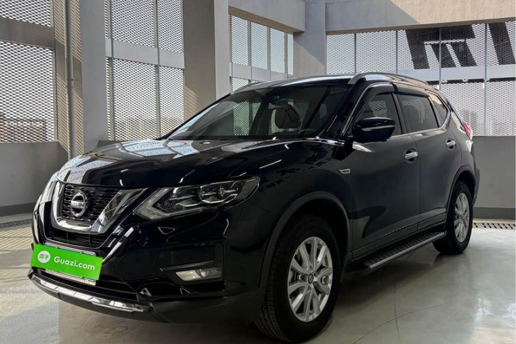 Used Nissan X-Trail 2023 Classic 2.0L Two-Wheel Drive Smart Connect Premium Edition