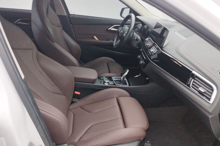 Used BMW 1 Series 2023 125i M Sport Night Edition Right Front Seat