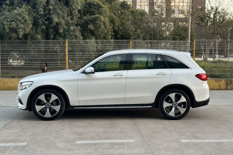 Used Mercedes-Benz GLC 2018 GLC 300 4MATIC Sport Edition
