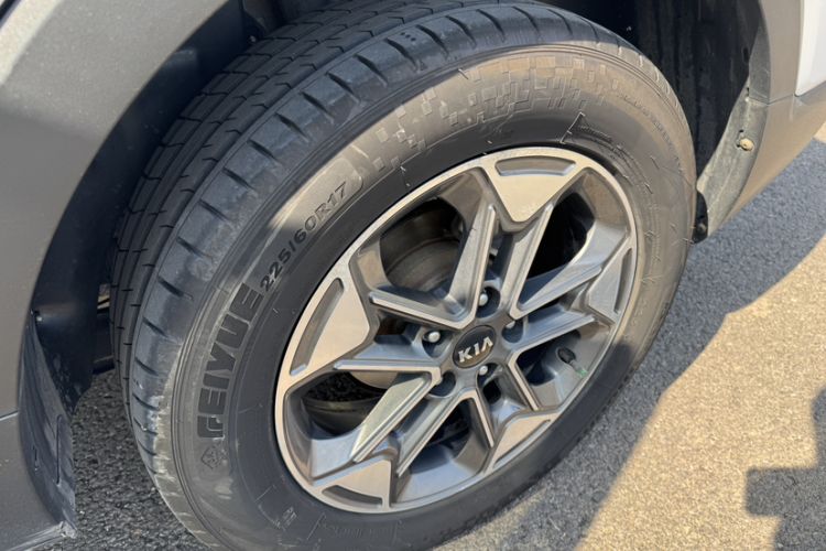 Used Kia Sportage R 2018 2.0L Manual Fashion Edition China V Standard Exterior 6