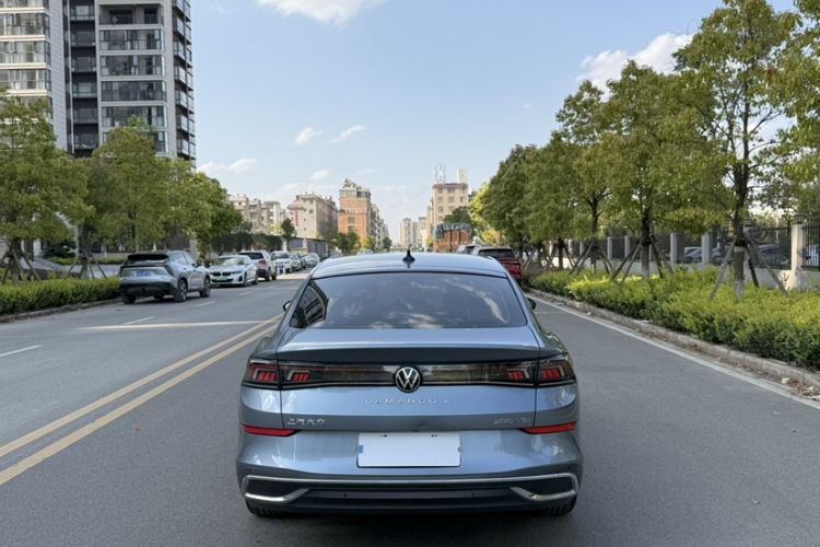 Used Volkswagen Lamando 2022 Lavida L 280TSI DSG Cool & Spicy Edition Exterior 5