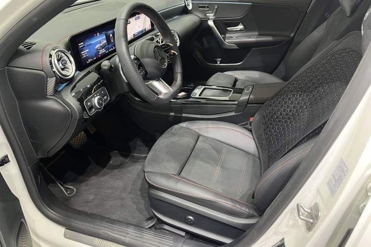 Used Mercedes-Benz A-Class 2025 A 200 L Fashion Model