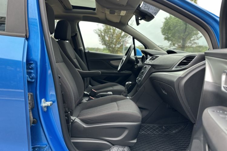 Used Buick Encore 2015 1.4T Automatic Two-Wheel Drive Urban Elite Version