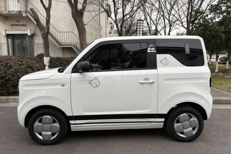 Used Geely Galaxy Panda 2023 Panda Mini 200km Endurance Bear