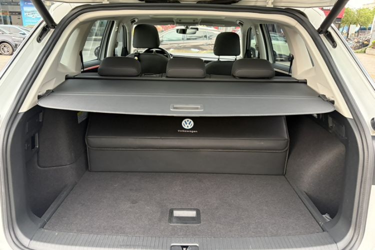 Used Volkswagen Tayron GTE Plug-in Hybrid 2020 1.4T Luxury Model Interior 11