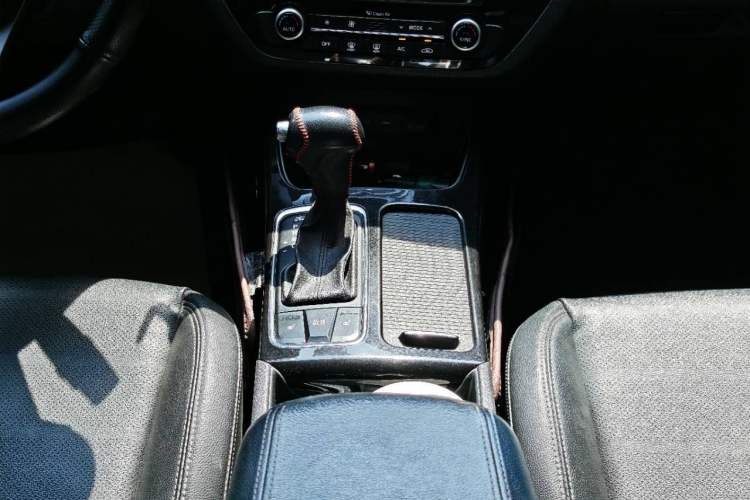 Used Kia K4 2015 1.8L Automatic DLX Special
