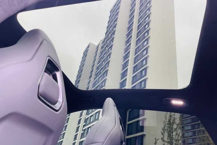 Used Zeekr 001 2025 YOU Edition 100 kWh All-Wheel Drive
