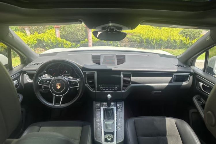 Used Porsche Macan 2017 Macan 2.0T