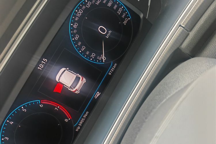 Used Volkswagen T-ROC 2023 300TSI DSG Two-Wheel Drive Starlight Edition