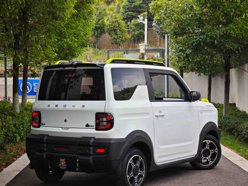 Geely Galaxy Panda 2025 210km Panda Rider — снимка 13