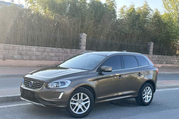 Used Volvo XC60 2017 T5 Smart Upgrade Edition