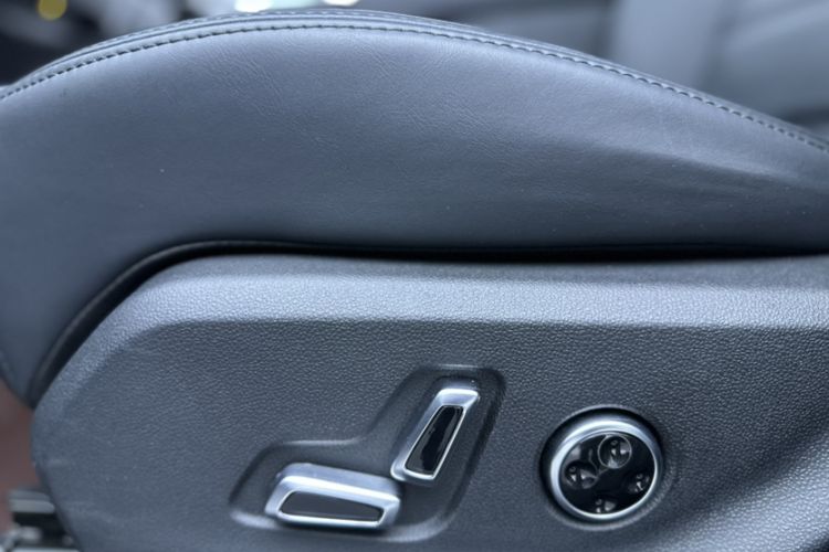 Used BAIC Off-Road BJ40 2022 2.0T Automatic Four-Wheel Drive Ring of the Tower Champion Edition
