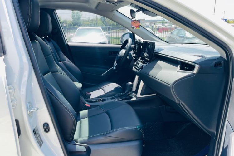 Used Toyota FRONTLANDER 2024 2.0L CVT Leading Edition
