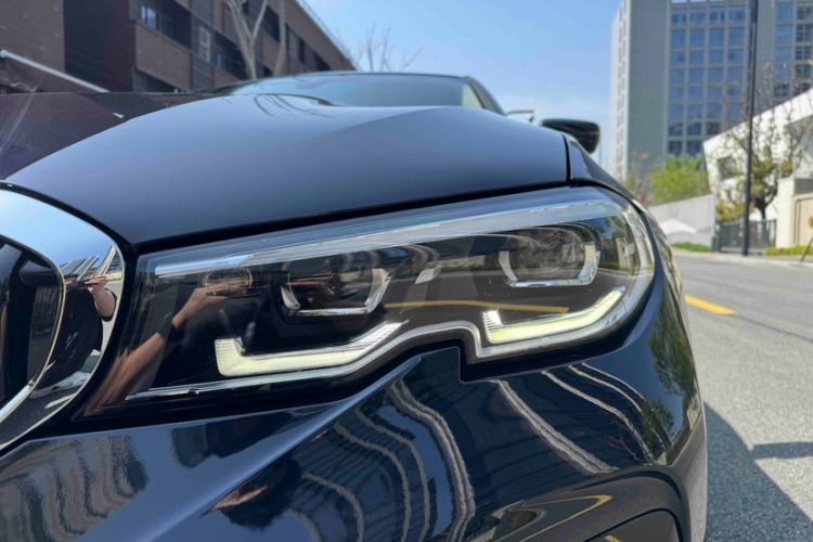 Used BMW 3 Series 2022 Updated 325Li M Sport Package Exterior 2