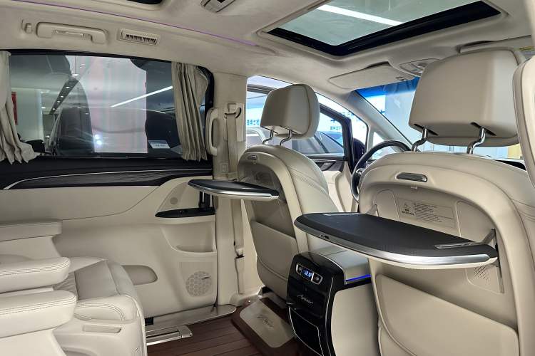 Used Buick GL8 2020 Avenir Avia Six-Seat Deluxe Edition