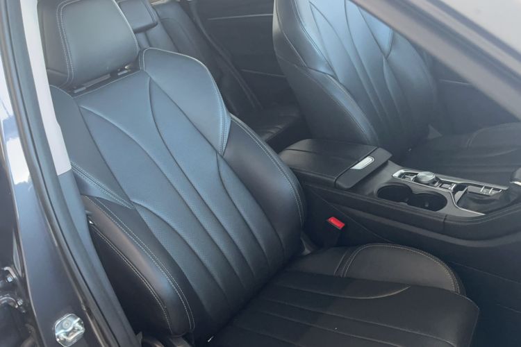 Used CHANGAN CS75 PLUS 2020 1.5T Automatic Luxury Version
