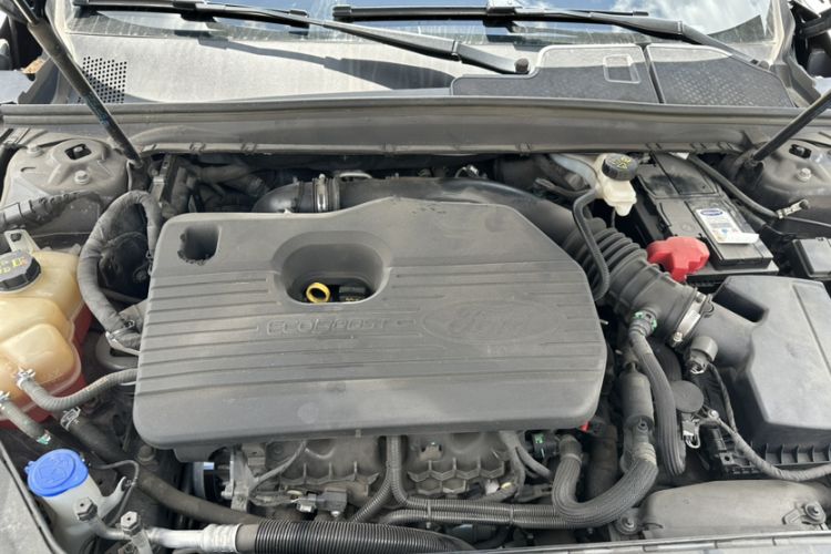 Used Ford Taurus 2019 EcoBoost 245 Comfort Edition Interior 5