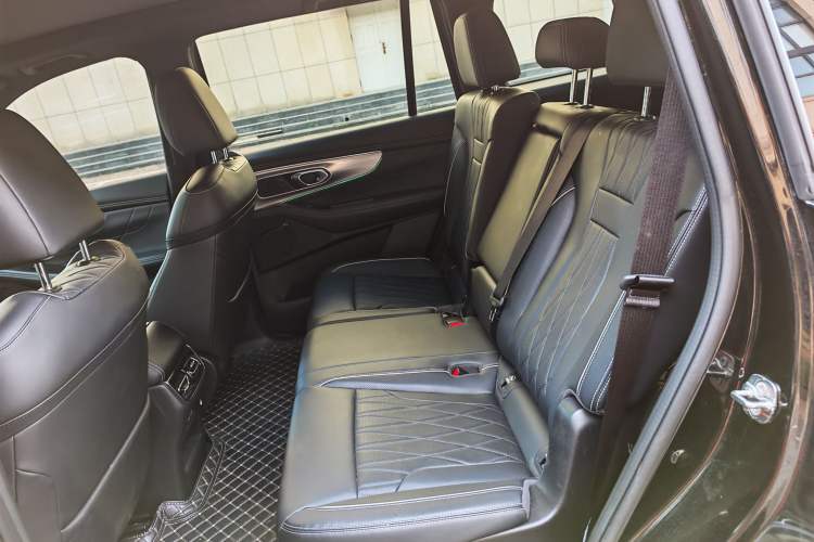 Used GAC Trumpchi GS8 2025 Linghang Series 2.0 TGDI Two-Wheel-Drive Luxury Edition 5 Seats